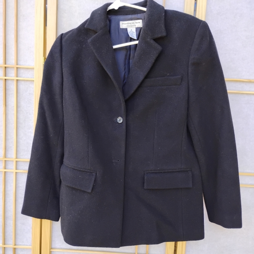 Woman's Vintage Clothes. Size Small. Some Even Have Tags On Them!